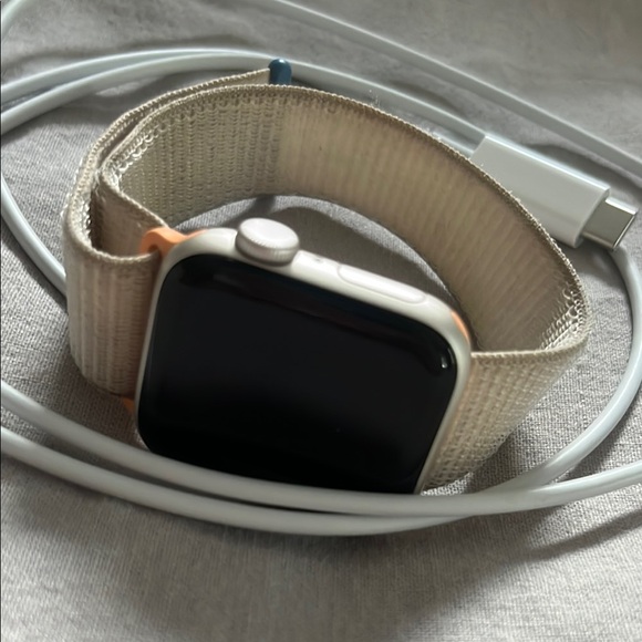 Smartwatch with Cream Band and Charger - Picture 4 of 4